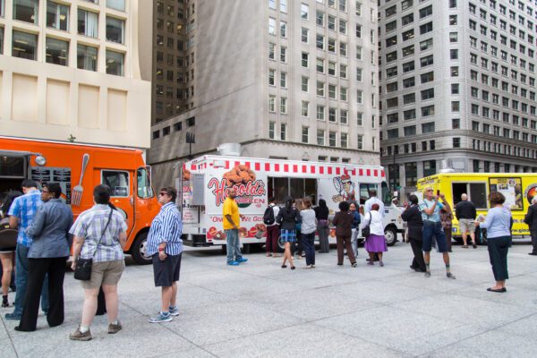 Exploring Chicago’s Diverse Food Truck Scene
